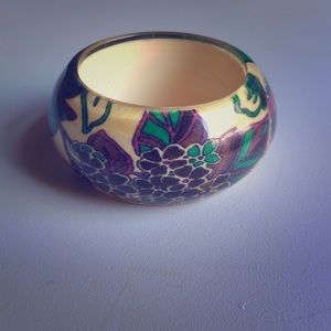 Vintage inspired bangle bracelet